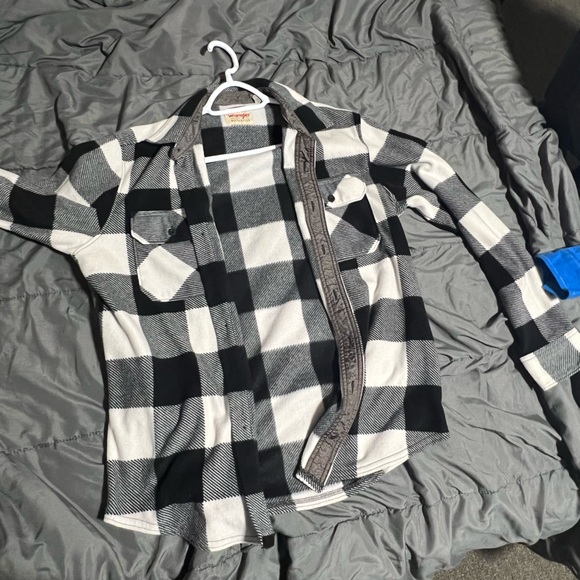 Button up, Nice patterned shirt - Picture 1 of 1